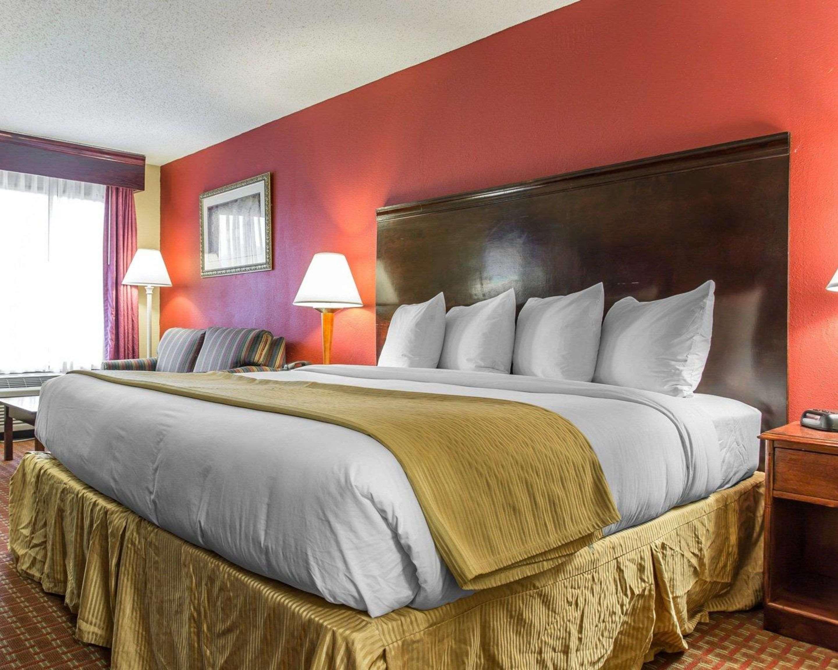 Clarion Pointe Statesville Eksteriør bilde