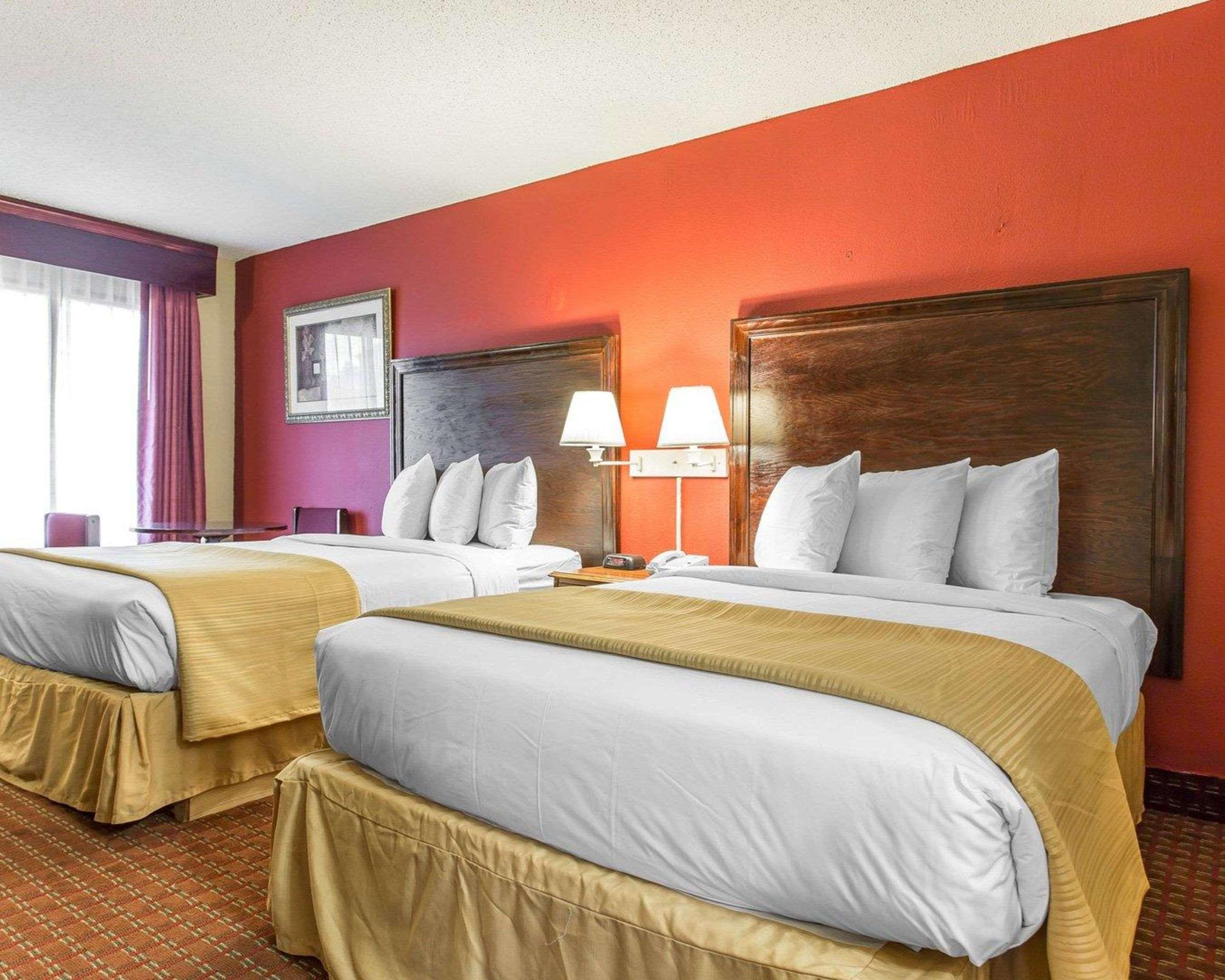 Clarion Pointe Statesville Eksteriør bilde