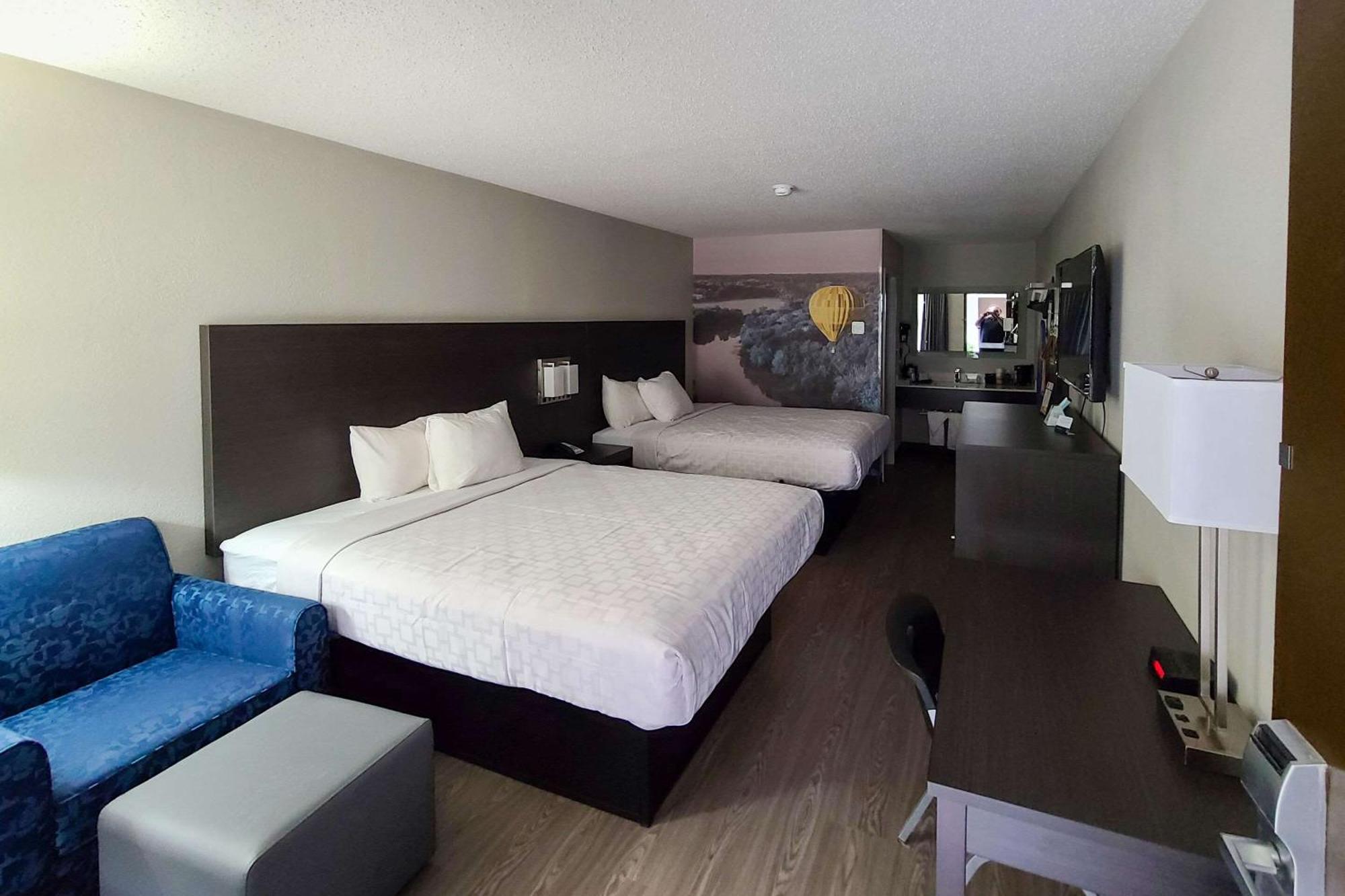 Clarion Pointe Statesville Eksteriør bilde